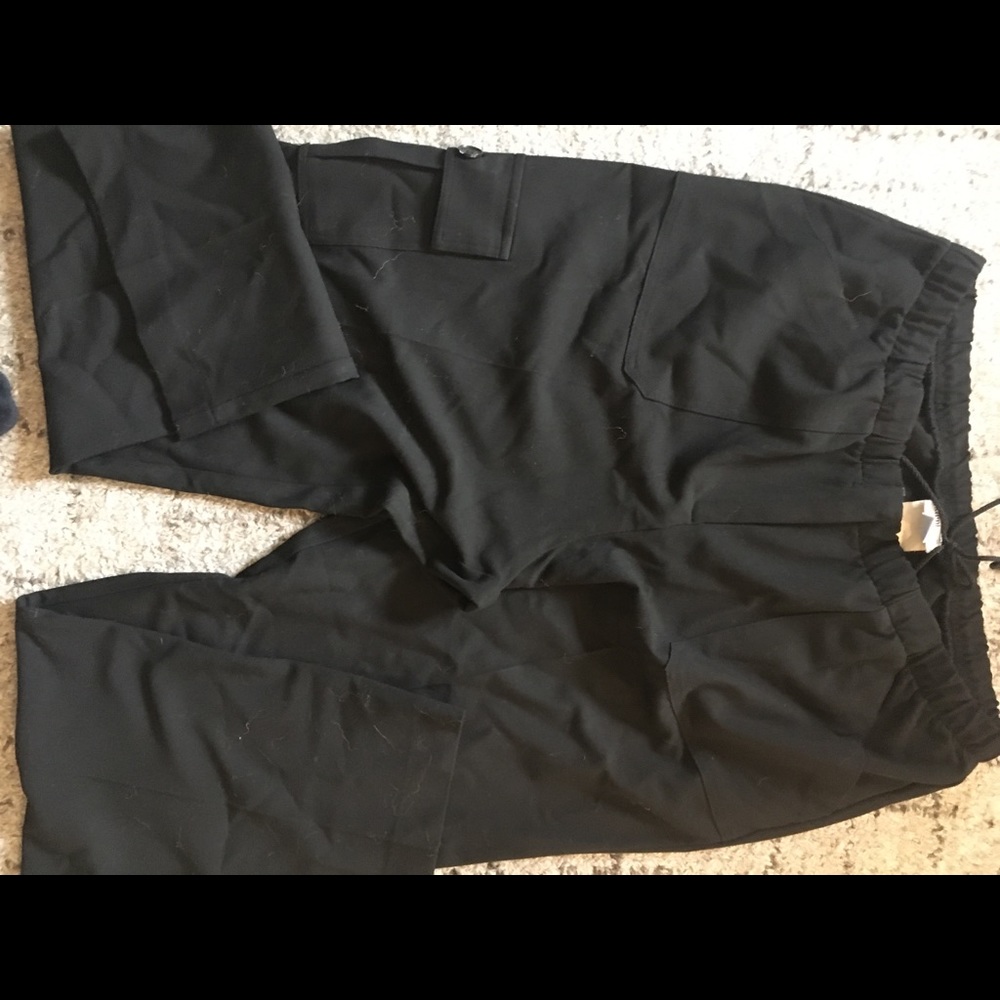 Black maturity cargo style pants